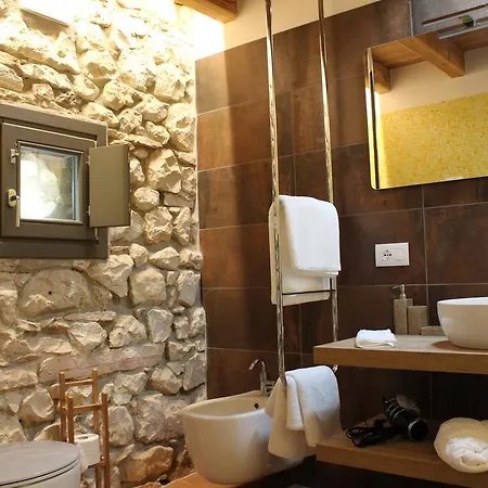 Corte Tre Vigne 4* Marano di Valpolicella