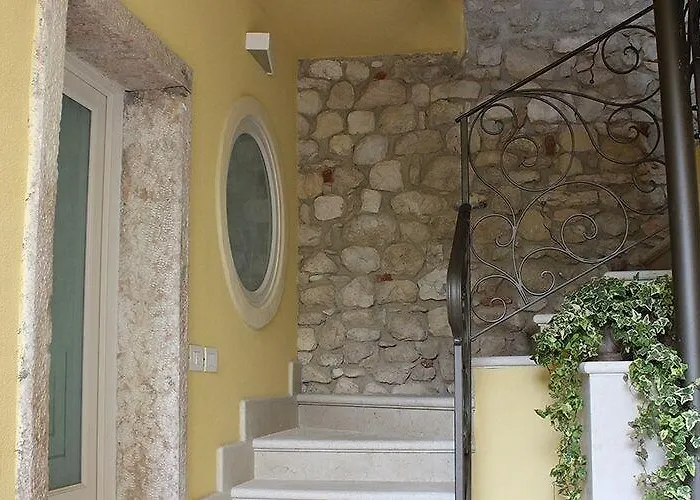 Corte Tre Vigne Bed & Breakfast 4*