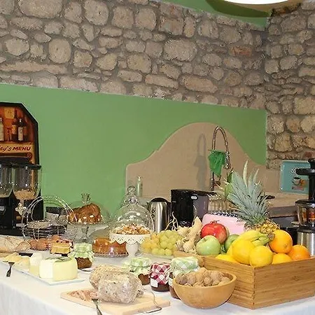 Bed & Breakfast Corte Tre Vigne 4*